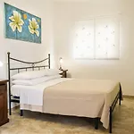 Frühstückspension Terra D'otranto 3*