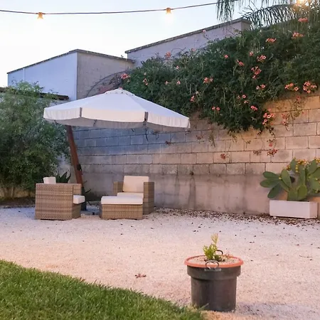 Terra D'otranto לינה וארוחת בוקר 3*