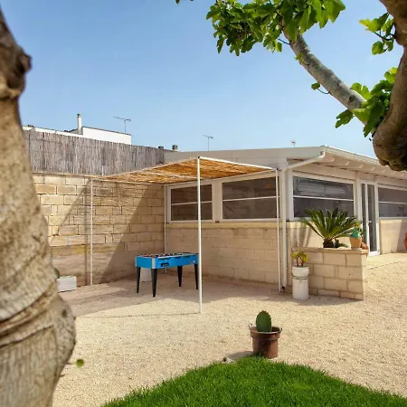 Terra D'otranto לינה וארוחת בוקר 3*