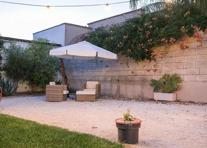 Terra D'otranto לינה וארוחת בוקר 3*