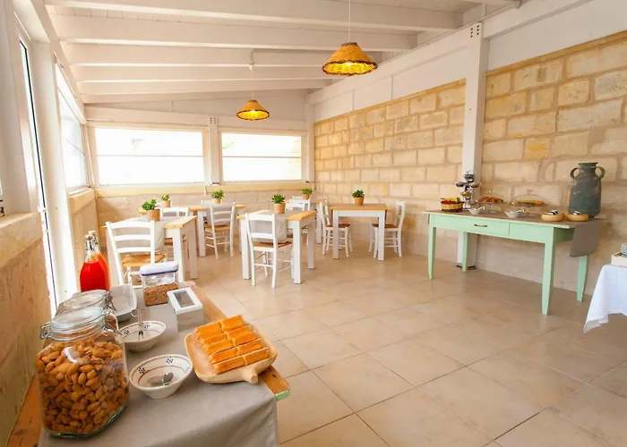 לינה וארוחת בוקר Terra D'otranto 3*