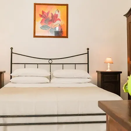 Terra D'otranto 3* أودجانو لا كييزا